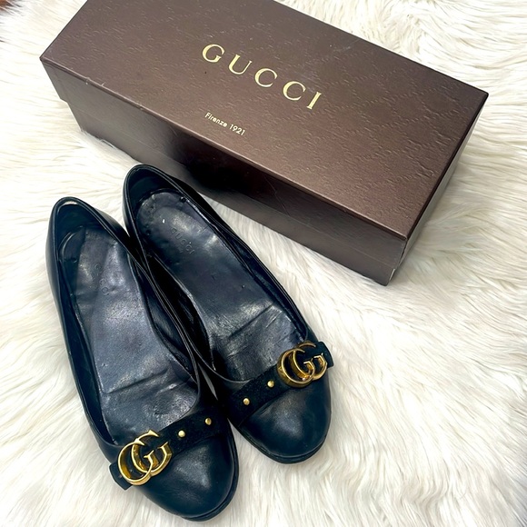 Gucci Shoes - GUCCI Interlocking GG Marmont Flats